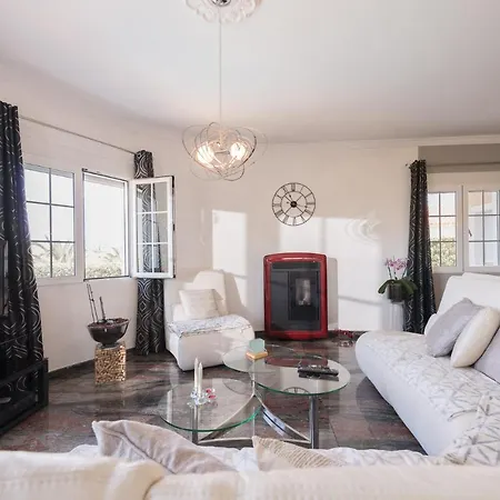 Bruges Busot 3 Bath 3 Bed Villa