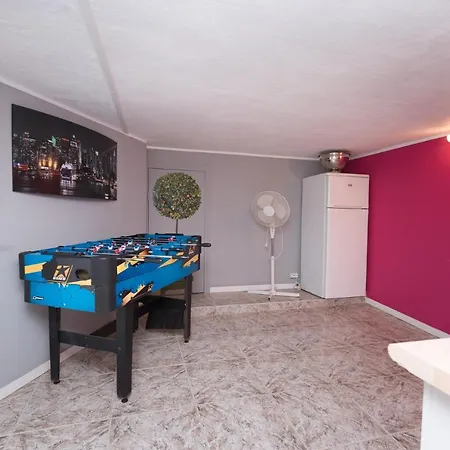 Bruges Busot 3 Bath 3 Bed *